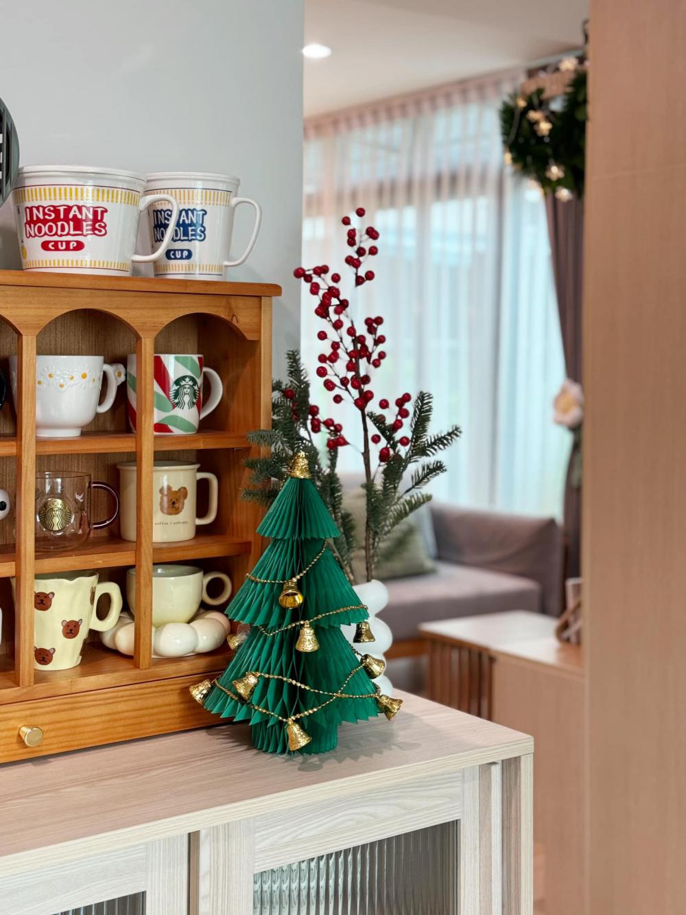 อวดบ้านคริสต์มาส 2566 รูปที่ 9