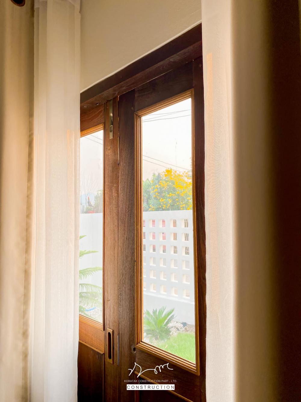 รีโนเวทปรับปรุงอาคารครึ่งปูนครึ่งไม้ชนบทให้กลายเป็นบ้านมินิมอล รูปที่ 24