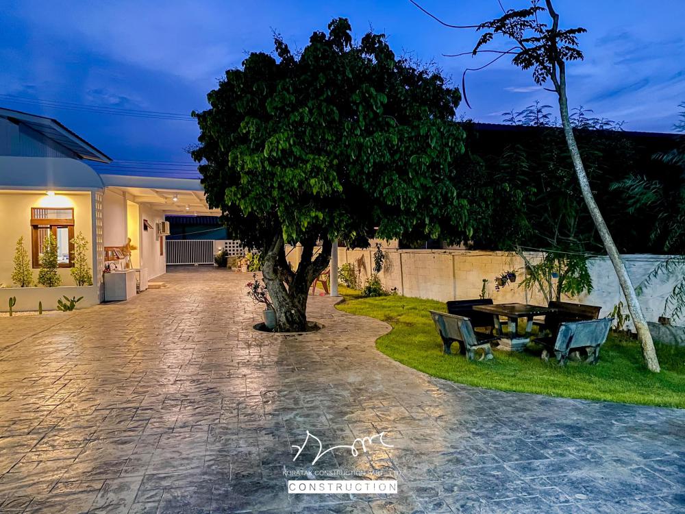 รีโนเวทปรับปรุงอาคารครึ่งปูนครึ่งไม้ชนบทให้กลายเป็นบ้านมินิมอล รูปที่ 31