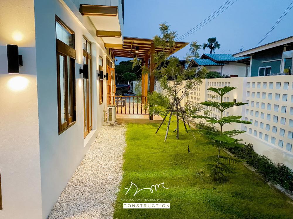 รีโนเวทปรับปรุงอาคารครึ่งปูนครึ่งไม้ชนบทให้กลายเป็นบ้านมินิมอล รูปที่ 36