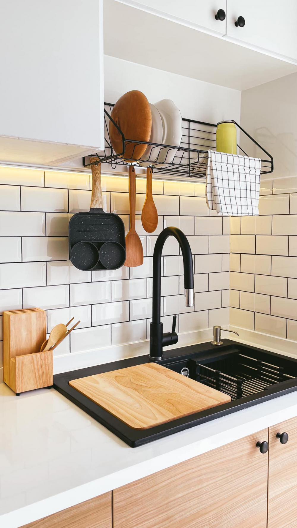 เเชร์ไอเดียแต่งบ้านโทนขาวไม้ ฉบับบ้านทาวน์โฮม รูปที่ 4