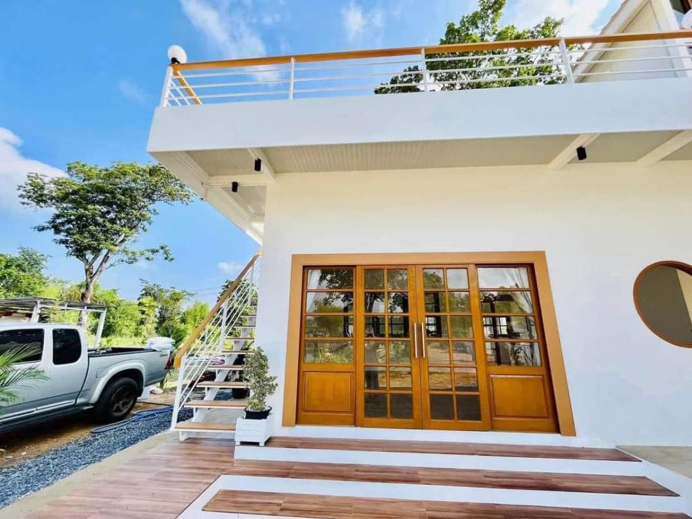 ไอเดียบ้านมินิมอลสองชั้น มีพื้นที่ดาดฟ้า รูปที่ 3