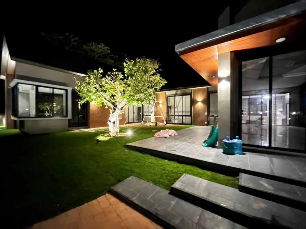 ไอเดีย บ้านทรงตัว U  สำหรับเพื่อนๆ ที่อยากปลูกต้นไม้กลางบ้าน  และ คนชอบบ้านชั้นเดียวครับ รูปที่ 16