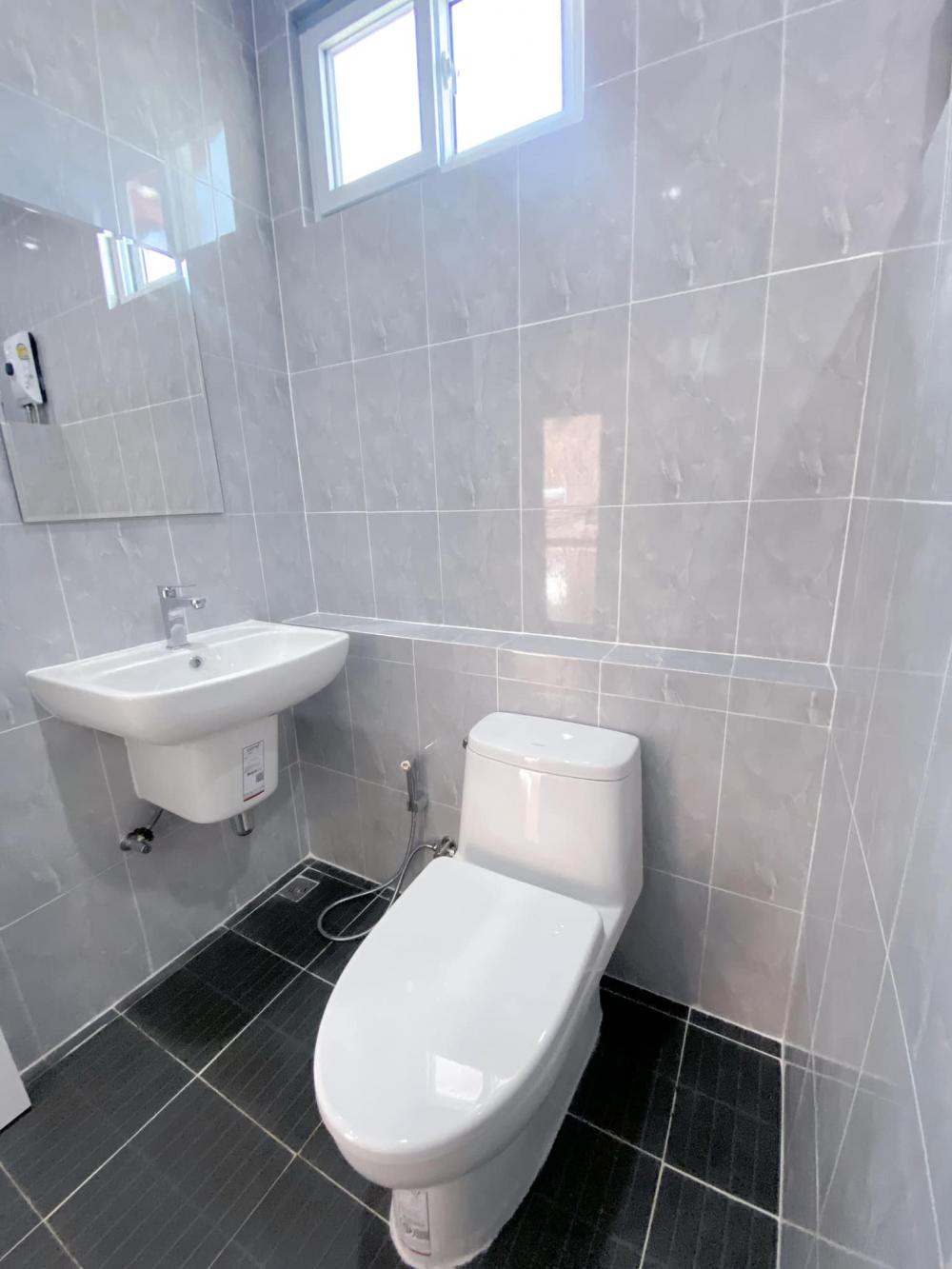 บ้านเดี่ยวสไตล์เรียบง่าย 2 ห้องนอน 3 ห้องน้ำ งบ 1.6 ล้านบาท รูปที่ 14