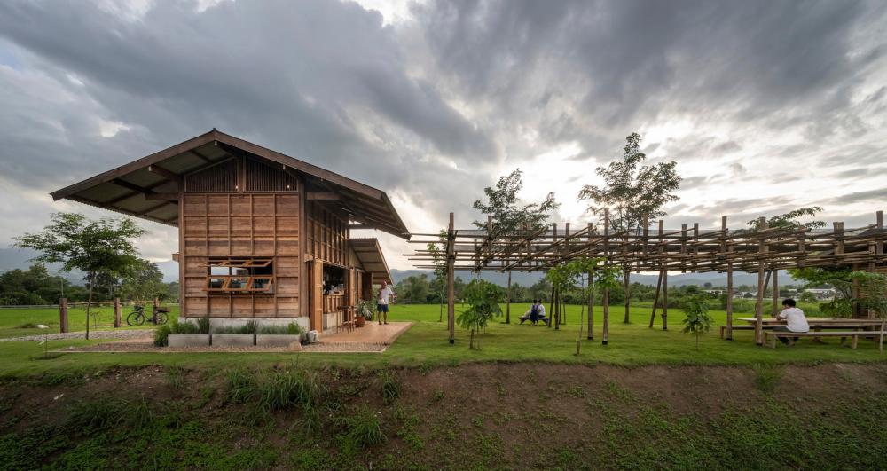 ไอเดียร้านคาเฟ่ กลิ่นกาแฟกลางทุ่งท่ามกลางบรรยากาศอันบริสุทธิ์ รูปที่ 14