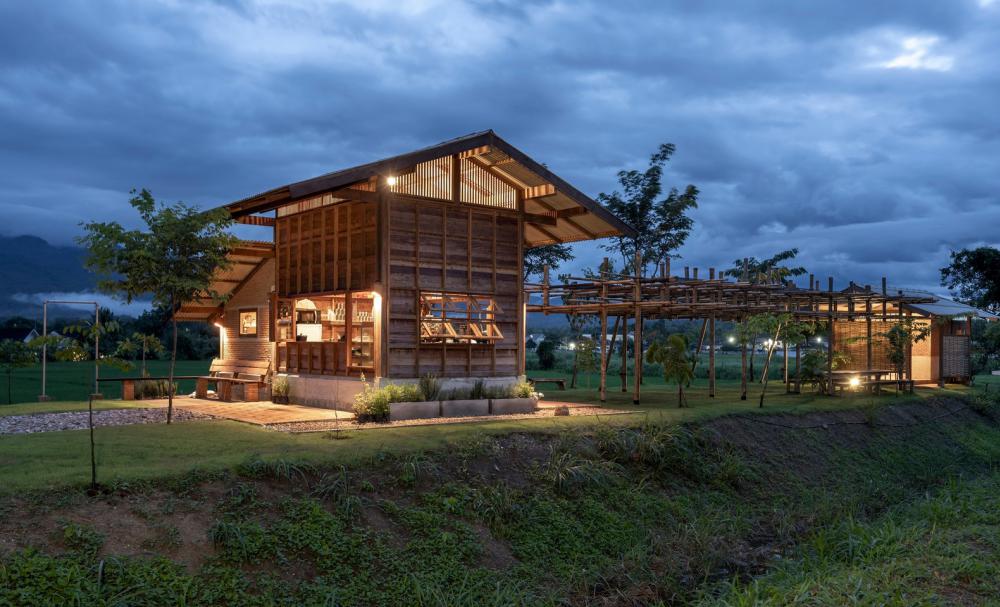 ไอเดียร้านคาเฟ่ กลิ่นกาแฟกลางทุ่งท่ามกลางบรรยากาศอันบริสุทธิ์ รูปที่ 3