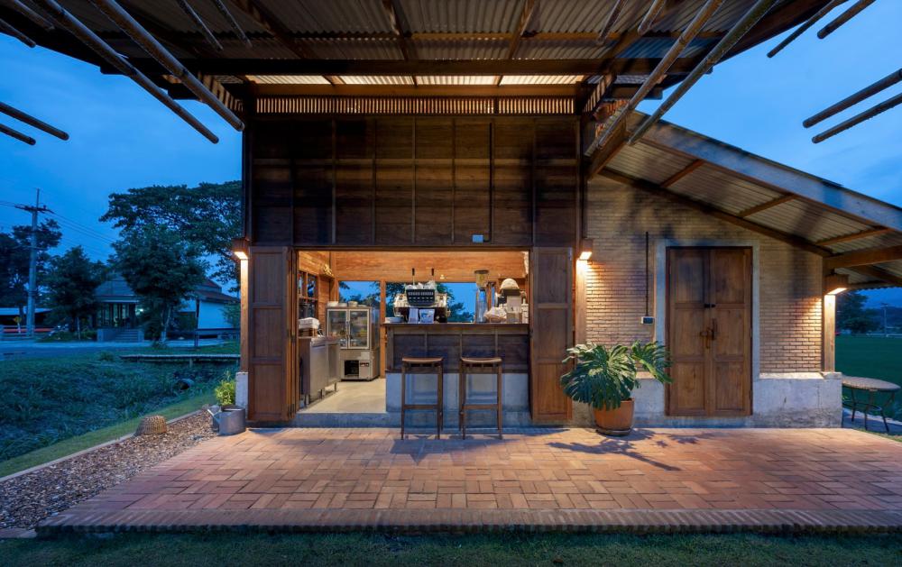 ไอเดียร้านคาเฟ่ กลิ่นกาแฟกลางทุ่งท่ามกลางบรรยากาศอันบริสุทธิ์ รูปที่ 4