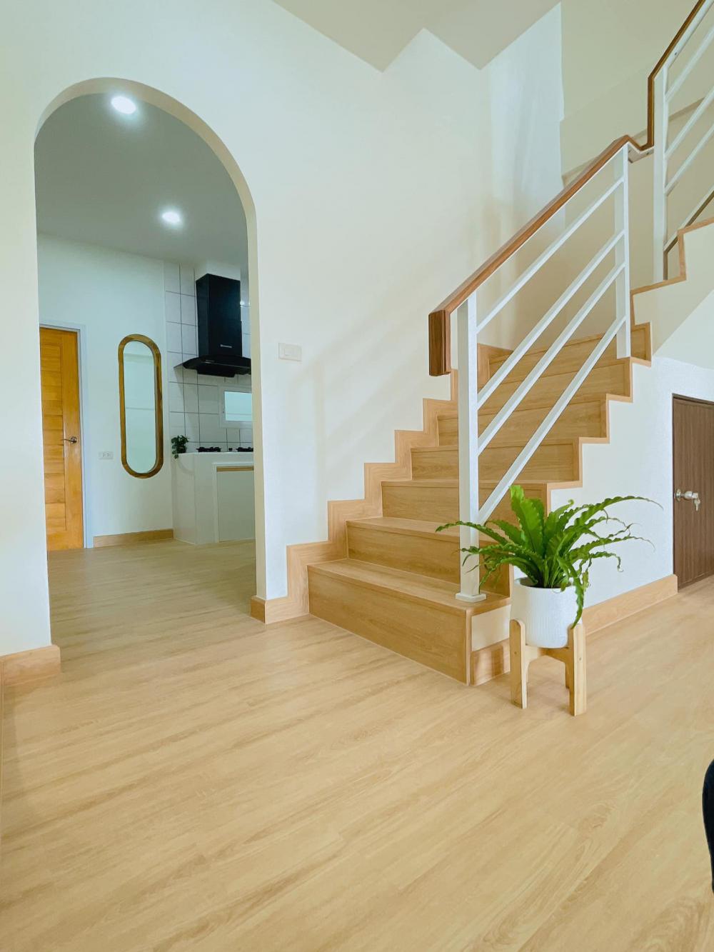 ไอเดีย ทาวน์เฮ้าส์ 2 ชั้นรีโนเวทสไตล์มินิมอล รูปที่ 10