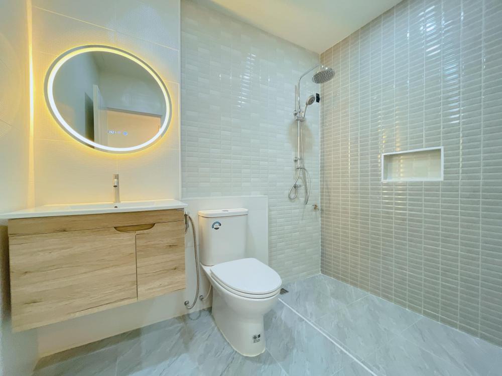 ไอเดีย ทาวน์เฮ้าส์ 2 ชั้นรีโนเวทสไตล์มินิมอล รูปที่ 16