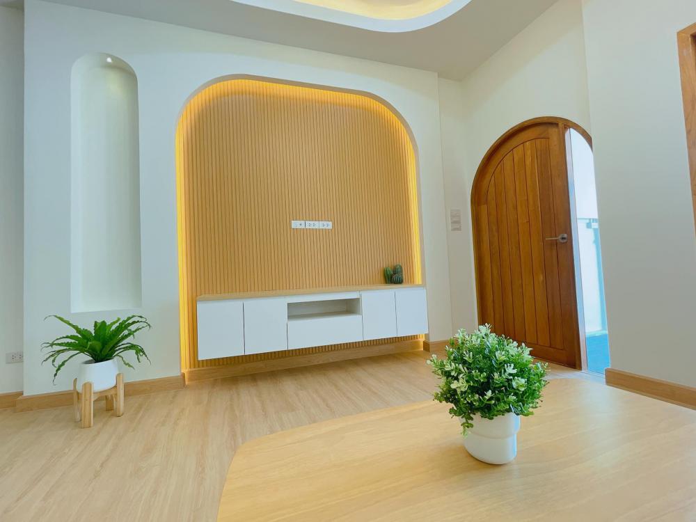 ไอเดีย ทาวน์เฮ้าส์ 2 ชั้นรีโนเวทสไตล์มินิมอล รูปที่ 4