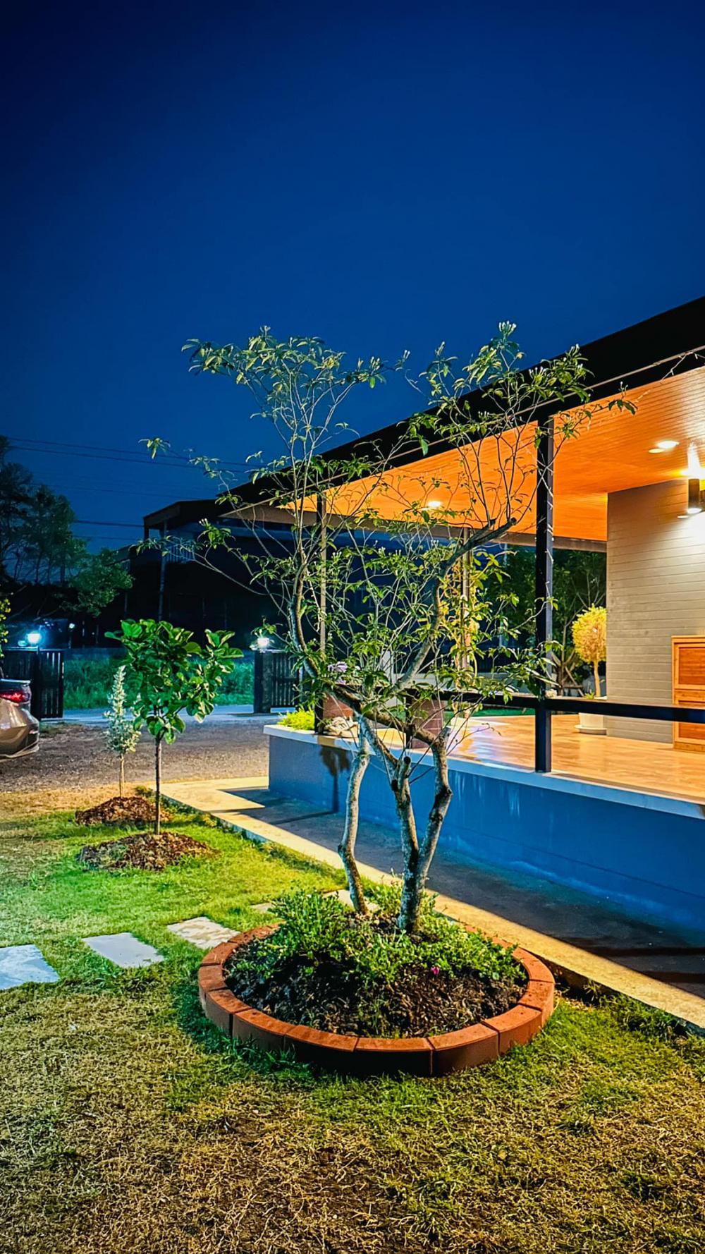 ไอเดียบ้านสไตล์ปั้นหยา เจ้าของสร้างมาแล้ว 3 ปี ให้ออกมาแบบ มินิมอลอเมซอน รูปที่ 15