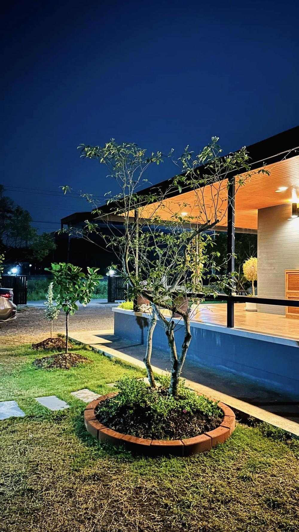 ไอเดียบ้านสไตล์ปั้นหยา เจ้าของสร้างมาแล้ว 3 ปี ให้ออกมาแบบ มินิมอลอเมซอน รูปที่ 18