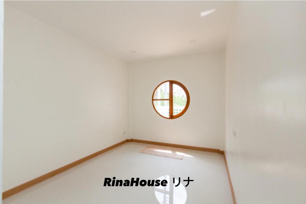 บ้านมินิมอลขนาดเล็ก ภายในมินิมอลน่าอยู่ น่ารักมาก และมีที่จอดรถด้านหน้า รูปที่ 15