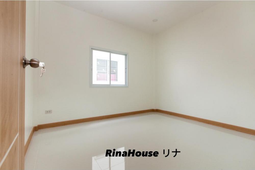 บ้านมินิมอลขนาดเล็ก ภายในมินิมอลน่าอยู่ น่ารักมาก และมีที่จอดรถด้านหน้า รูปที่ 17