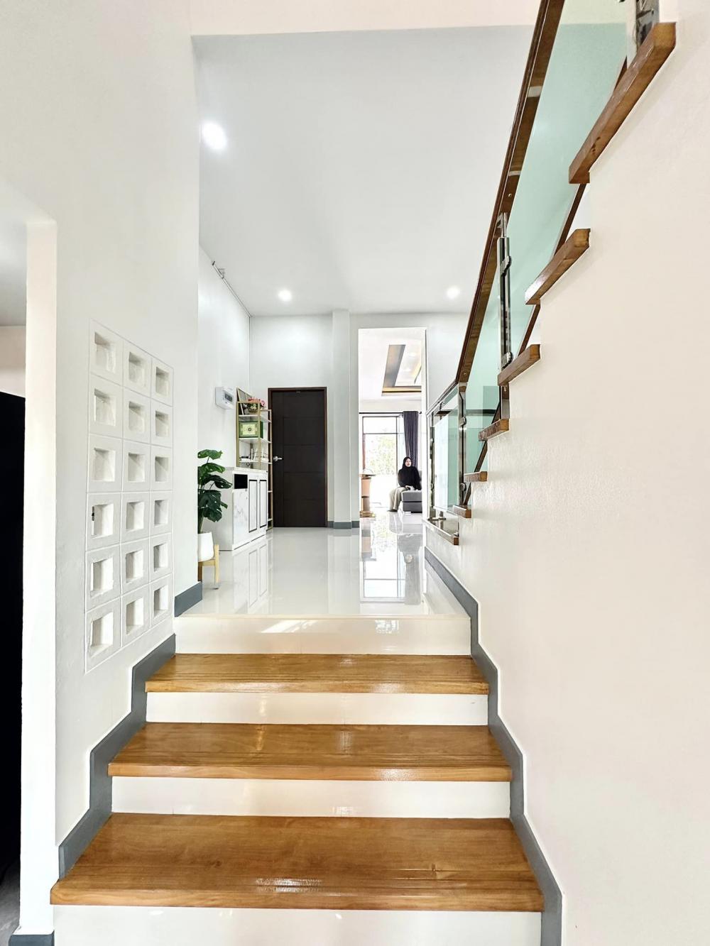 บ้านเดี่ยวพักอาศัย 1 ชั้นครึ่ง 3 ห้องนอน 3 ห้องน้ำ รูปที่ 43