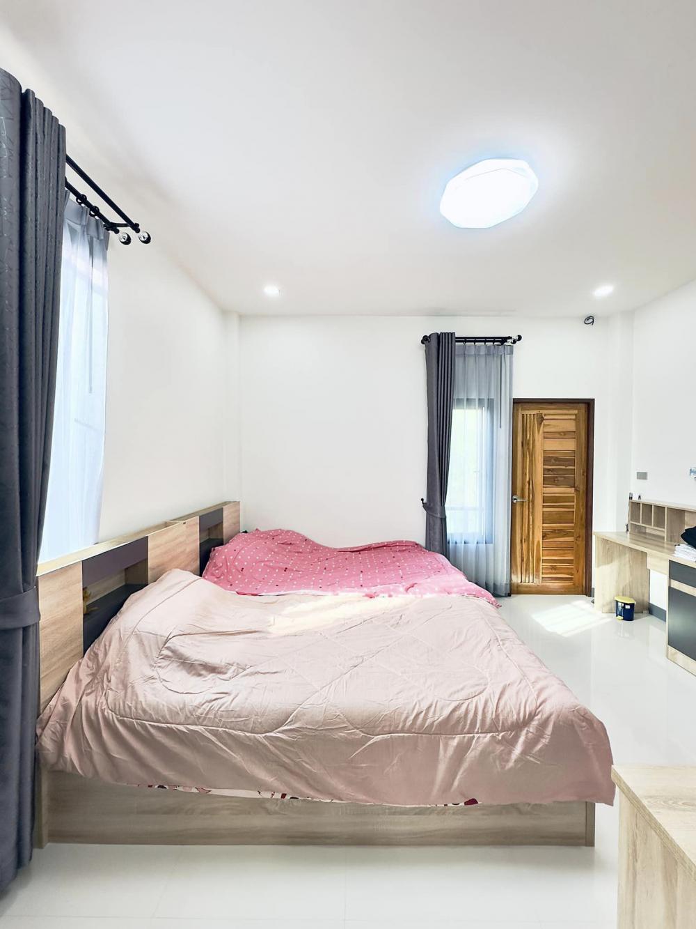 บ้านเดี่ยวพักอาศัย 1 ชั้นครึ่ง 3 ห้องนอน 3 ห้องน้ำ รูปที่ 36