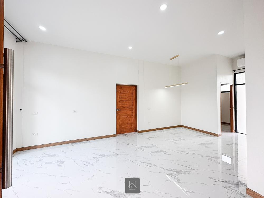 ไอเดียบ้านสวยแบบมินิมอลนอร์ดิก 3 ห้องนอน 2 ห้องน้ำ 1 ห้องโถง 1 ครัว+ซักล้าง และห้องเก็บของ พร้อมที่จอดรถ 2 คัน รูปที่ 18