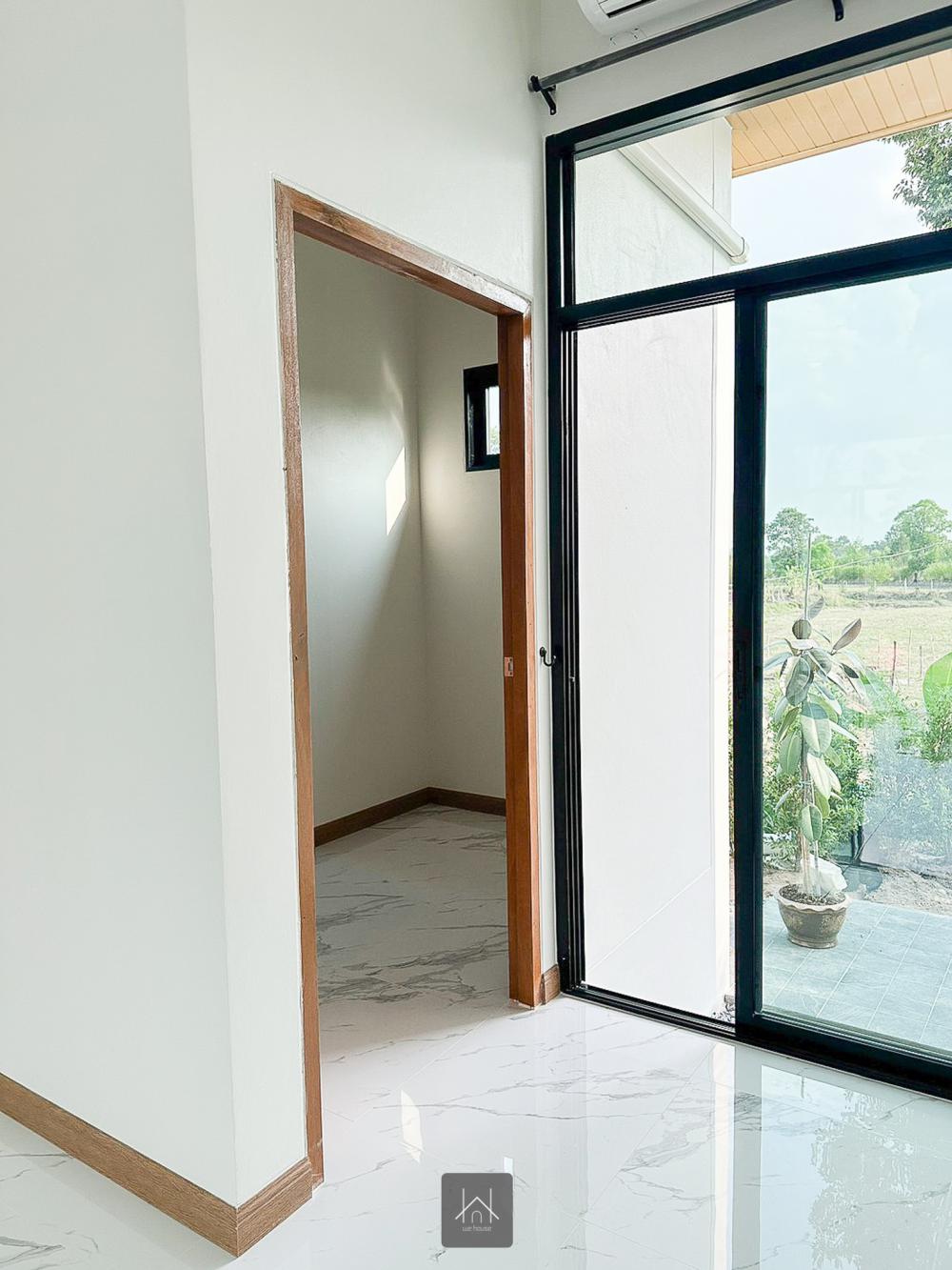 ไอเดียบ้านสวยแบบมินิมอลนอร์ดิก 3 ห้องนอน 2 ห้องน้ำ 1 ห้องโถง 1 ครัว+ซักล้าง และห้องเก็บของ พร้อมที่จอดรถ 2 คัน รูปที่ 29