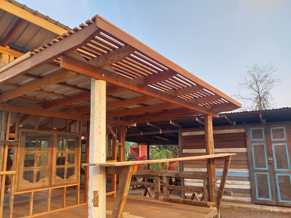 บ้านน็อคดาวน์ไม้สไตล์โมเดิร์น รูปที่ 8