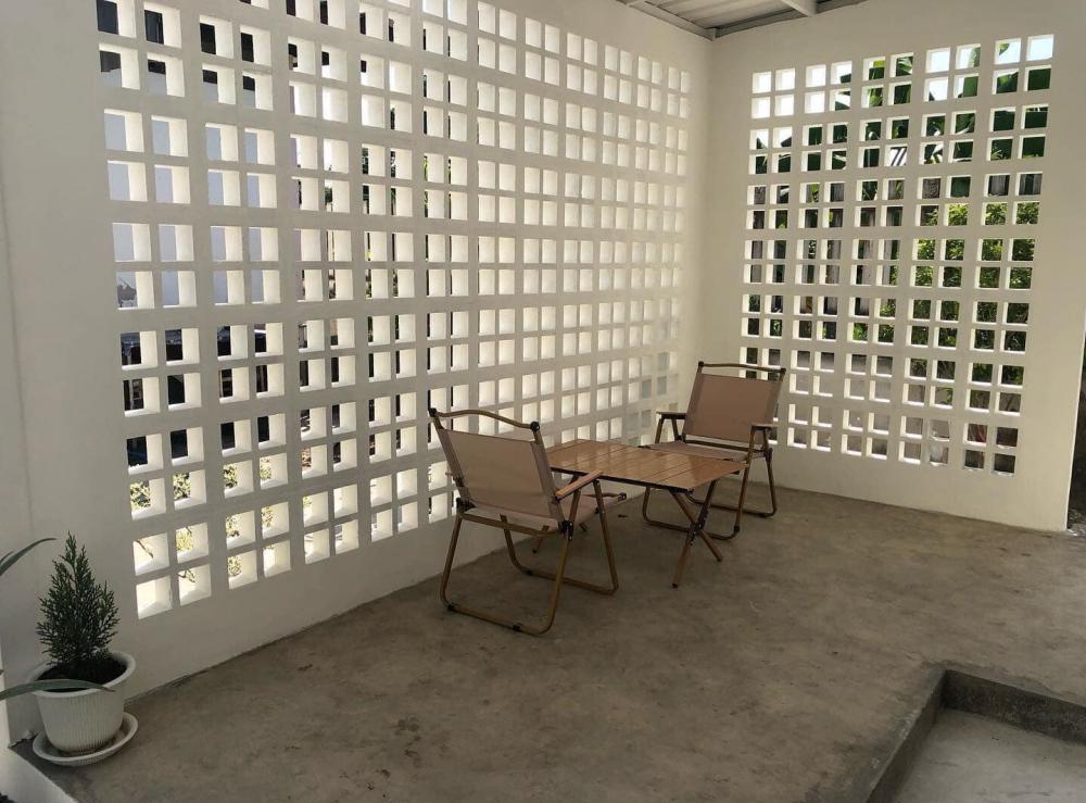 รีวิวรับก่อสร้างบ้านใหม่หลังนี้งบประมาณ 6.6 แสนบาท พื้นที่ใช้สอย 60 ตร.ม. 1 ห้องนอน 1 ห้องน้ำ 1 ห้องครัว 1 ห้องนั่งเล่น รูปที่ 4