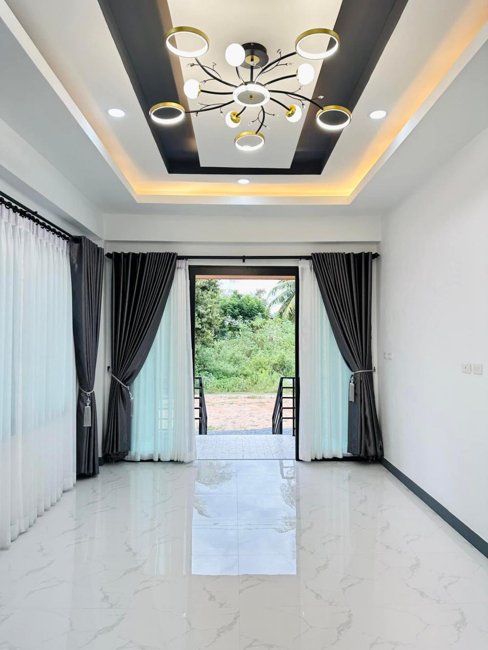 บ้านเดี่ยวพักอาศัย 1 ชั้น ขนาด 3 ห้องนอน 2 ห้องน้ำ โดย SENTOSA Design รูปที่ 11