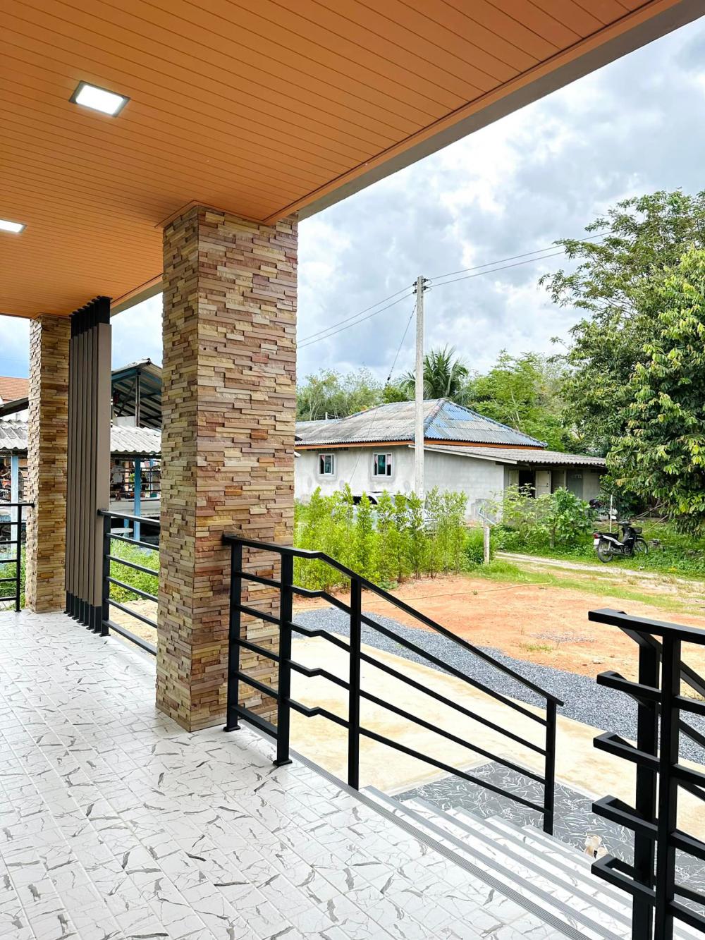 บ้านเดี่ยวพักอาศัย 1 ชั้น ขนาด 3 ห้องนอน 2 ห้องน้ำ โดย SENTOSA Design รูปที่ 6