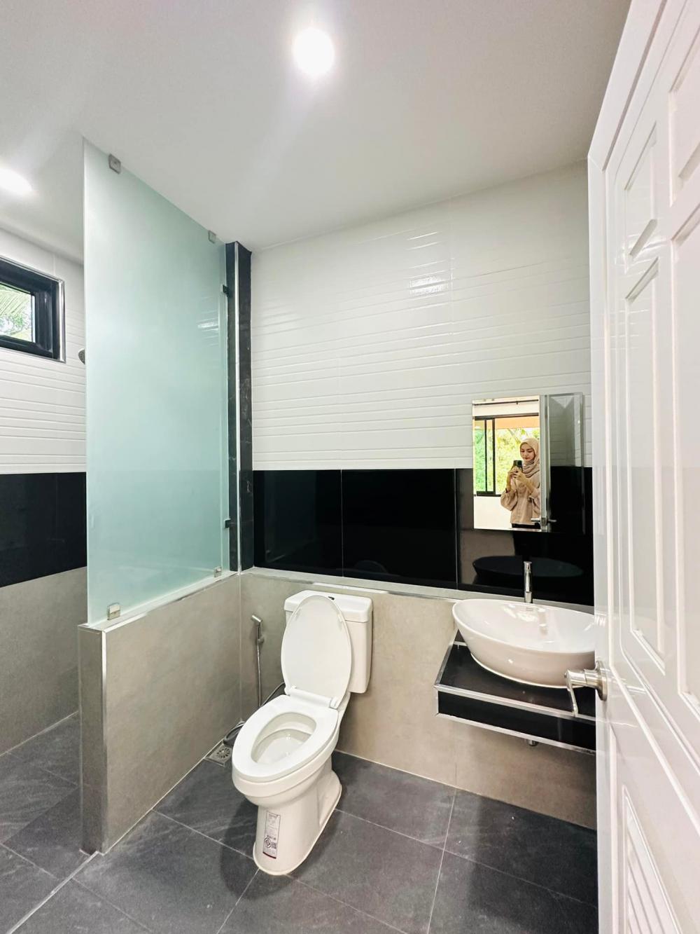 บ้านเดี่ยวพักอาศัย 1 ชั้น ขนาด 3 ห้องนอน 2 ห้องน้ำ โดย SENTOSA Design รูปที่ 36