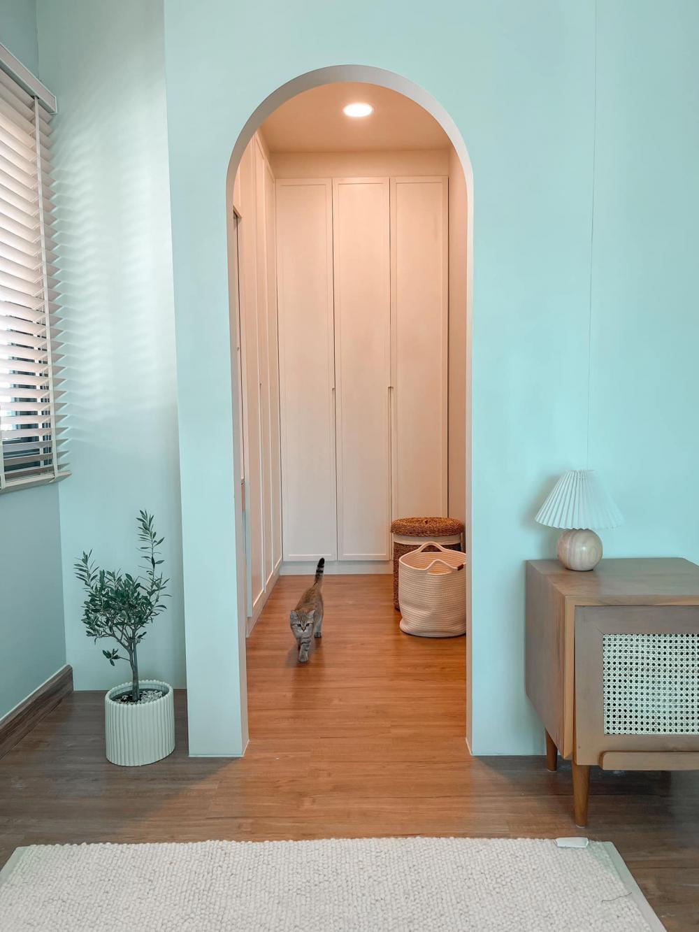 ไอเดียบ้านสไตล์มินิมอลตกแต่งภายในมินิมอล มีแมว อบอุ่น น่าอยู่ รูปที่ 15