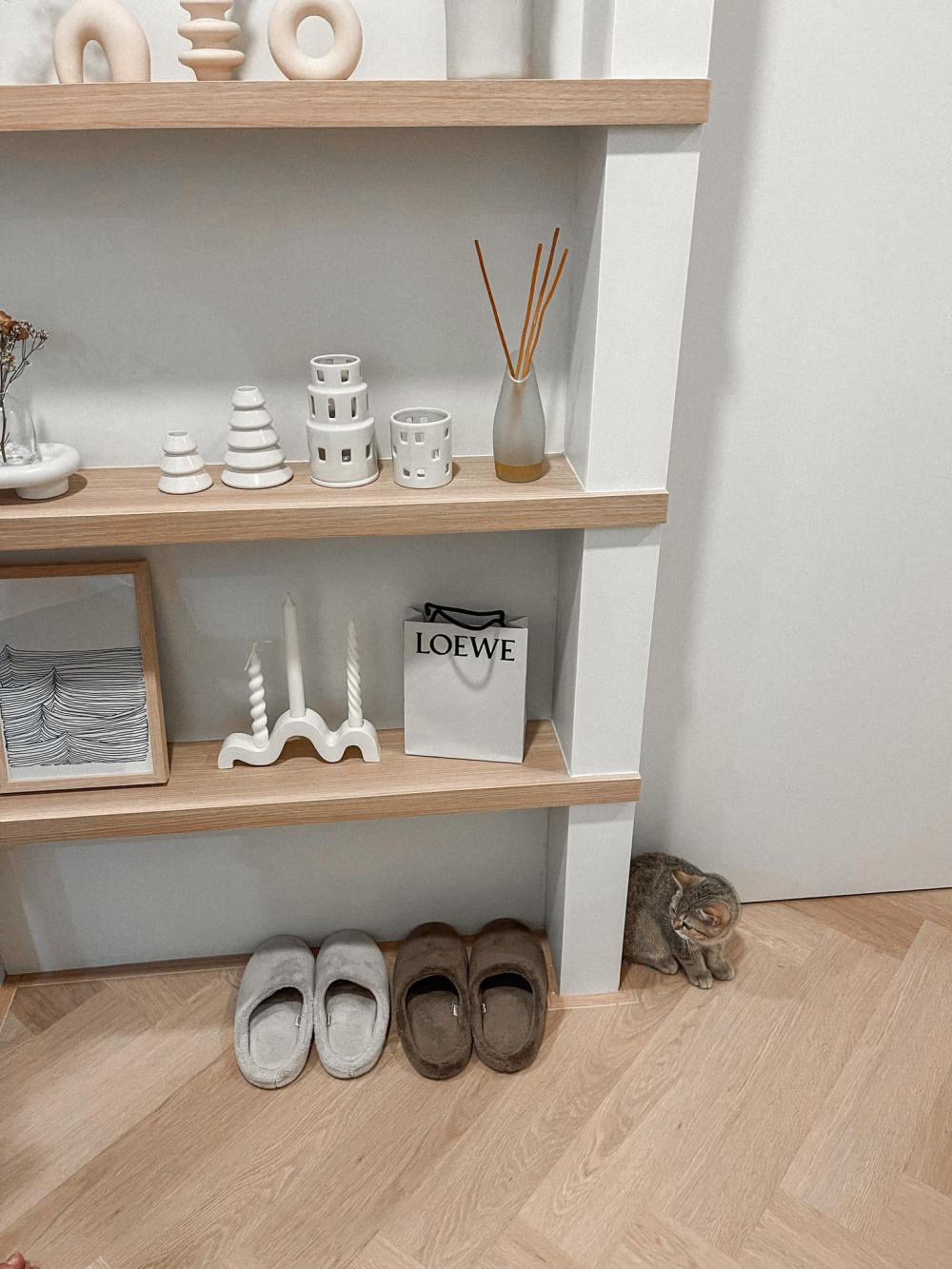 ไอเดียบ้านสไตล์มินิมอลตกแต่งภายในมินิมอล มีแมว อบอุ่น น่าอยู่ รูปที่ 20