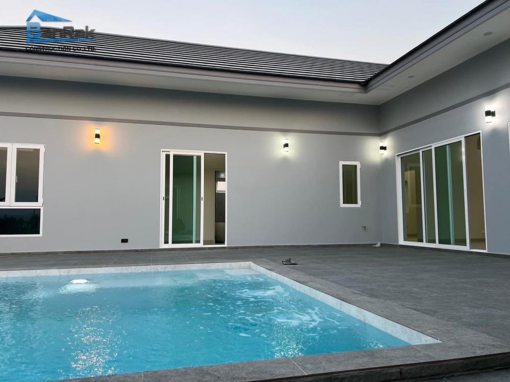 บ้านพักอาศัย 3 ห้องนอน 3 ห้องน้ำ ห้องแต่งตัว โถงรับแขก-พักผ่อน ห้องเอนกประสงค์ ห้องครัว-อาหาร ห้องระบบไฟฟ้า ระเบียงพักผ่อน รูปที่ 3