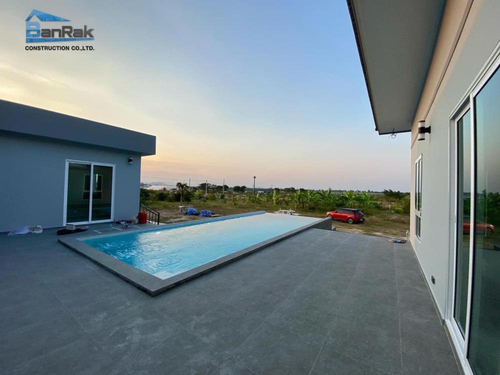 บ้านพักอาศัย 3 ห้องนอน 3 ห้องน้ำ ห้องแต่งตัว โถงรับแขก-พักผ่อน ห้องเอนกประสงค์ ห้องครัว-อาหาร ห้องระบบไฟฟ้า ระเบียงพักผ่อน รูปที่ 5