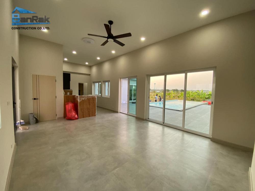 บ้านพักอาศัย 3 ห้องนอน 3 ห้องน้ำ ห้องแต่งตัว โถงรับแขก-พักผ่อน ห้องเอนกประสงค์ ห้องครัว-อาหาร ห้องระบบไฟฟ้า ระเบียงพักผ่อน รูปที่ 7