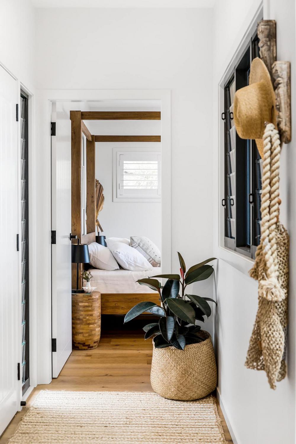 บ้านยกพื้นสไตล์โมเดิร์นมีเครื่องอำนวยความสะดวกครบครันสำหรับใช้เป็นไอเดียแต่งบ้าน รูปที่ 12