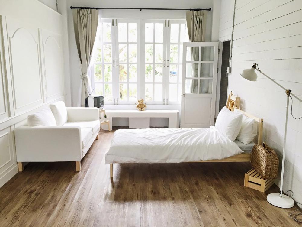 ไอเดียแต่งบ้านน่ารักน่าอยู่ภายในผสมผสานความเป็นมินิมอล มีมุมพักผ่อนหลายโซน มุมผ่อนคลาย เจ้าของแต่งได้น่ารักและน่าอยู่มาก รูปที่ 17