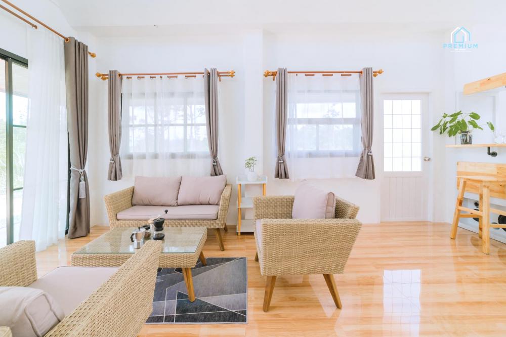 บ้านชั้นเดียวสไตล์นอร์ดิกมินิมอล 2 ห้องนอน 2 ห้องน้ำ แถบสีน้ำเงินสีตัดได้สวยงาม ภายในมินิมอลอบอุ่น รูปที่ 11