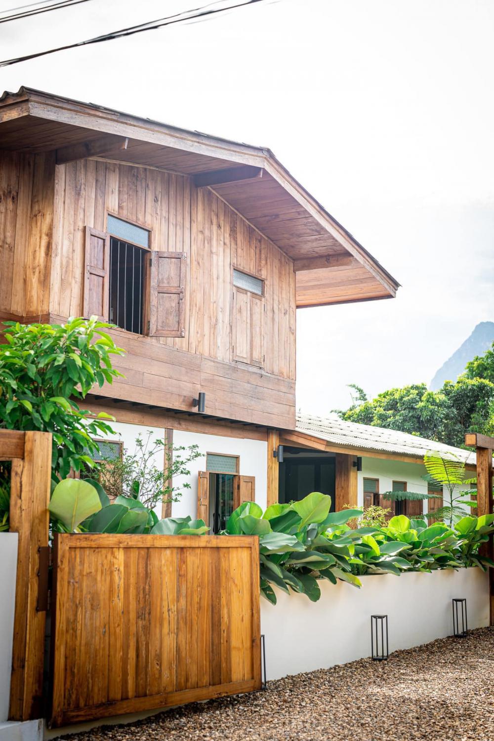 รีโนเวทบ้านไม้ บ้านอินท์ Baan inn รูปที่ 4