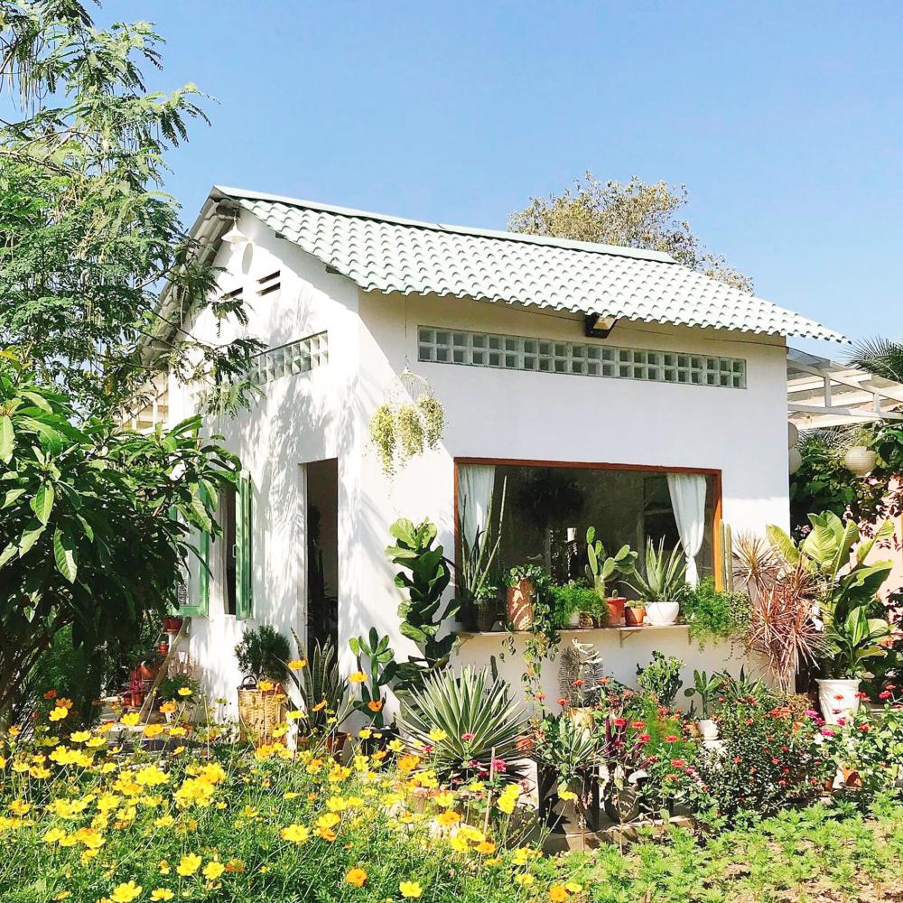 ไอเดียรีโนเวทบ้านหลังเล็กและจัดสวน สวยงาม น่ารัก รูปที่ 3