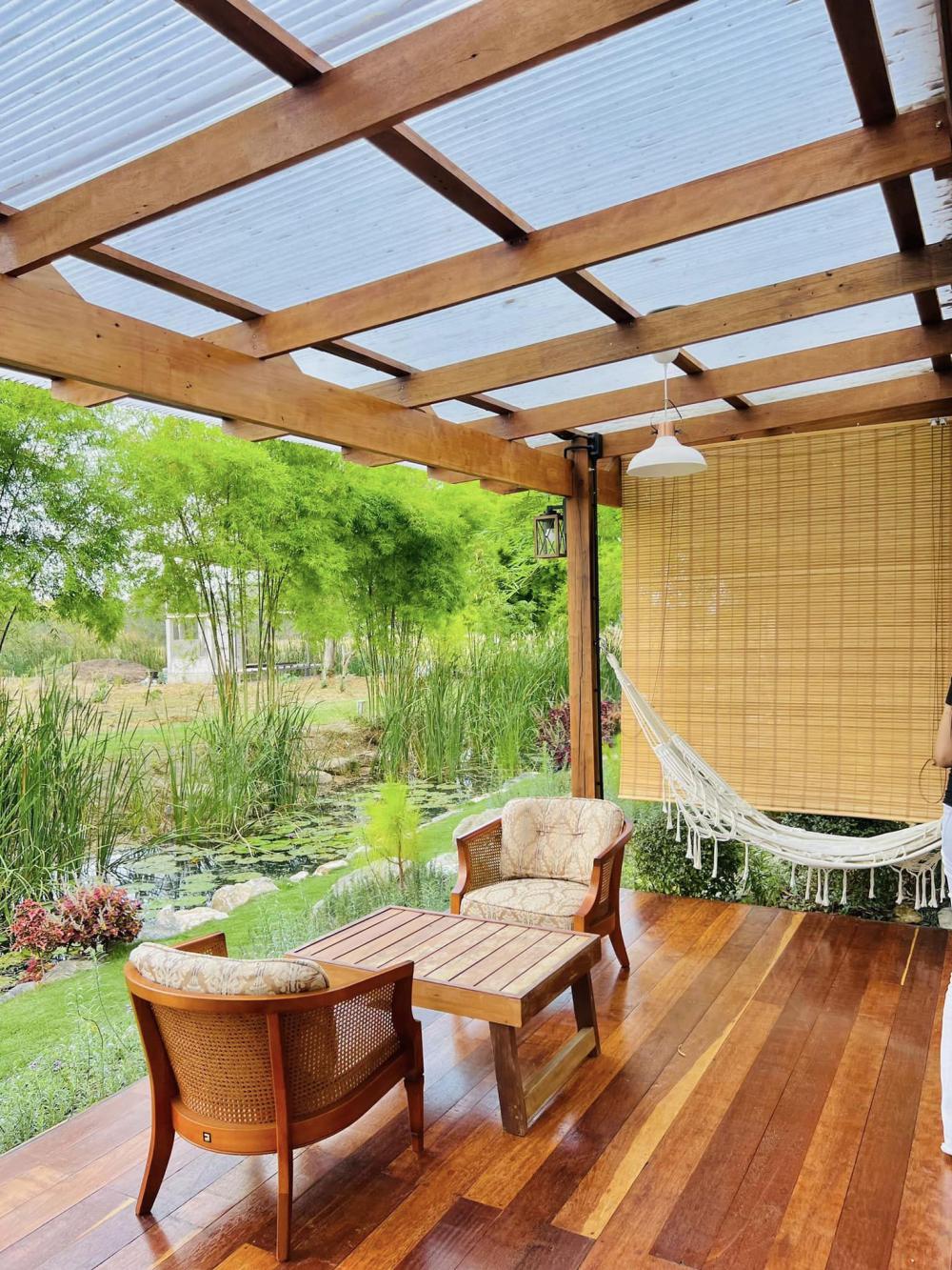 ไอเดียบ้านญี่ปุ่นขนาดเล็ก สวนดอกไม้สนามหญ้า มีลำธารไหลผ่าน บ้านสวนเวลาเขาใหญ่ รูปที่ 25