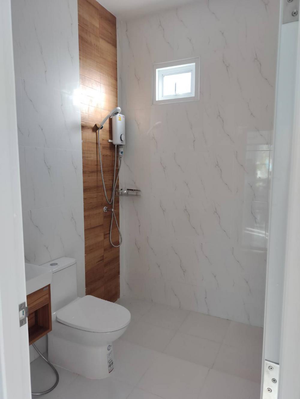 แบบบ้านสไตล์คอสเทจ 3 ห้องนอน 2 ห้องน้ำ พื้นทีร่ 95 ตร.ม. รูปที่ 17