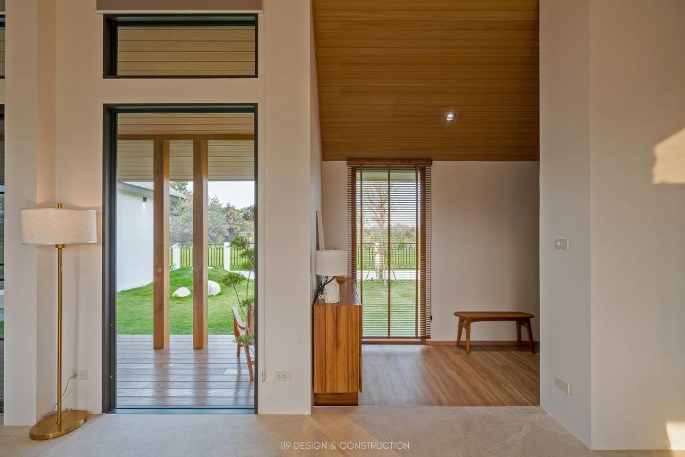 ไอเดียบ้านกลางนาพื้นที่ใช้สอย 231 ตร.ม. ตั้งอยู่ชานเมืองใน อ.หางดง จ.เชียงใหม่ ที่แวดล้อมไปด้วยธรรมชาติและทุ่งนา  รูปที่ 34