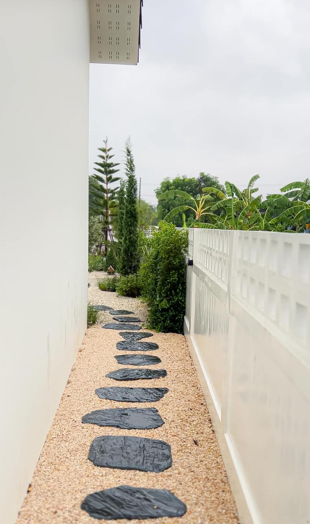 ไอเดียบ้านสไตล์ญี่ปุ่นมินิมอลและจัดสวนมินิมอล 𝘽𝙖𝙖𝙣 𝘽𝙬𝙝𝙞𝙩𝙚 รูปที่ 7