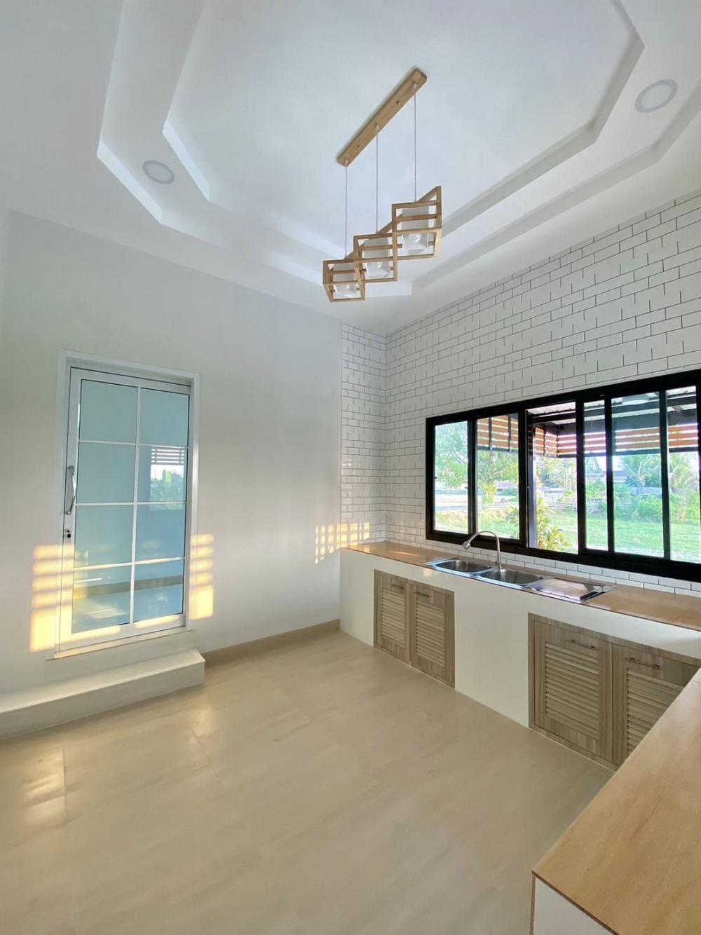 บ้านทรงปั้นหยาสไลต์มินิมอล รูปที่ 20