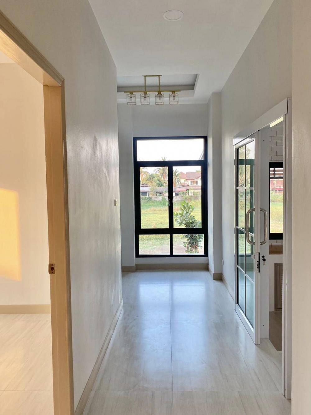 บ้านทรงปั้นหยาสไลต์มินิมอล รูปที่ 21