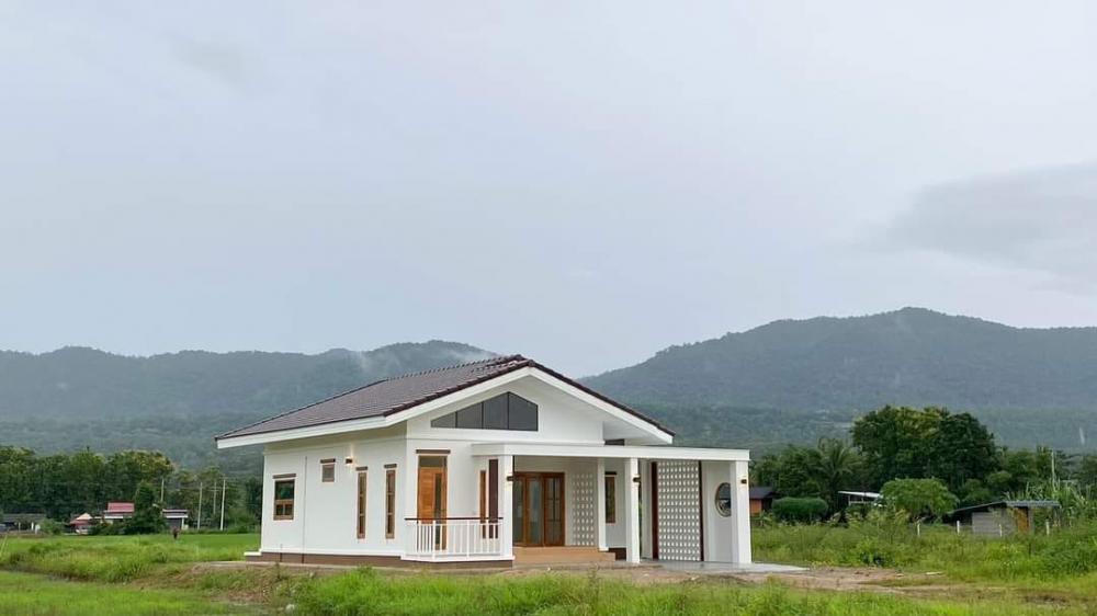 บ้านมินิมอลขนาด 3 ห้องนอน 2 ห้องน้ำ ท่ามกลางวิวภูเขา เป็นไอเดียสร้างบ้าน รูปที่ 3