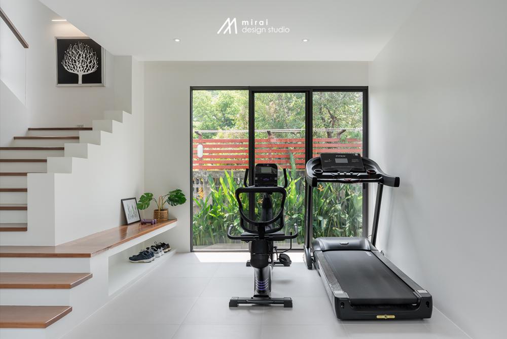 บ้านทรงจั่วสไตล์โมเดิร์น ตกแต่งภายในบ้านหรูหราลงตัว รูปที่ 16