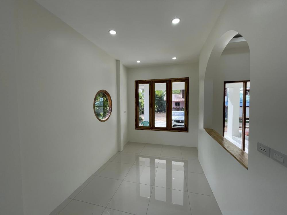 ไอเดียรีโนเวทบ้านไม้ให้กลายเป็นบ้านมินิมอลมูจิ ภายนอกภายในสวยน่ารัก รูปที่ 9