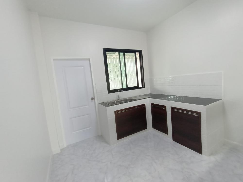 บ้านโมเดิร์นขนาด 3 ห้องนอน 2 ห้องน้ำ พื้นที่ใช้สอย 81 ตร.ม. งบ 1.1-1.2 ล้าน รูปที่ 12