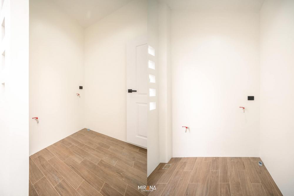 ไอเดียบ้านสร้างบ้านมินิมอลสองชั้น ขนาด 3 ห้องนอน 3 ห้องน้ำ พื้นที่ใช้สอย 160 ตร.ว. รูปที่ 18