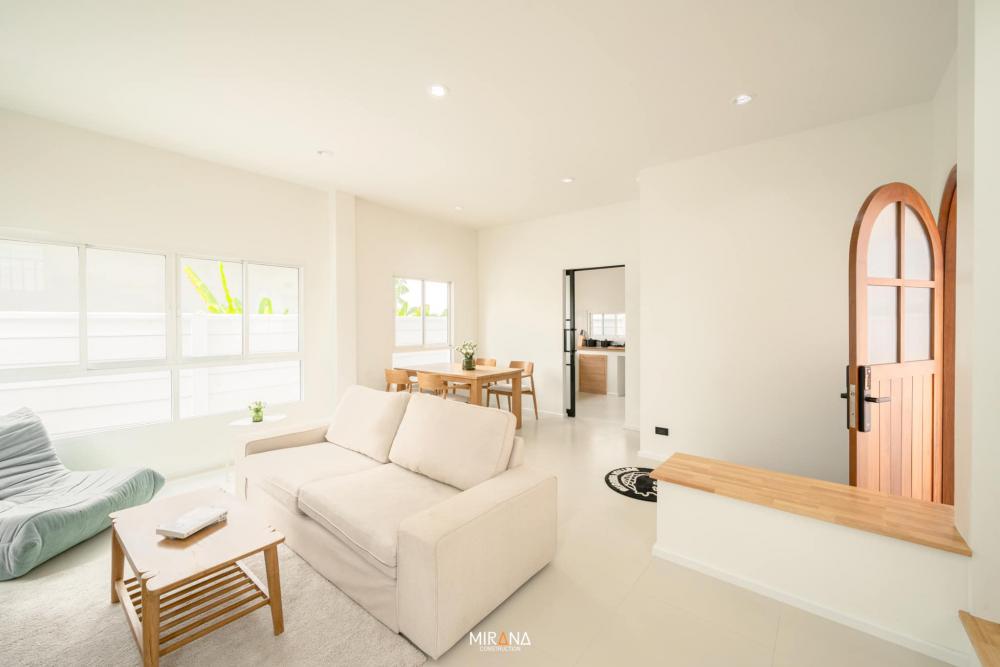 ไอเดียบ้านสร้างบ้านมินิมอลสองชั้น ขนาด 3 ห้องนอน 3 ห้องน้ำ พื้นที่ใช้สอย 160 ตร.ว. รูปที่ 4