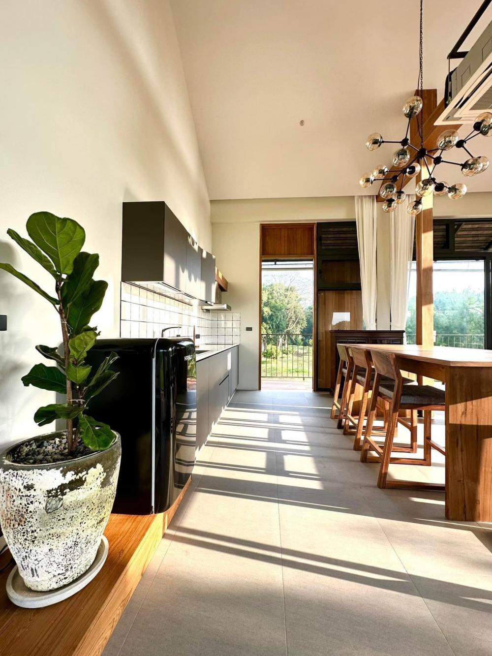 บ้านวัยเกษียณบ้านสองชั้น พื้นที่โล่ง อยู่แบบชนบทมีท้องทุ่งนา รูปที่ 11